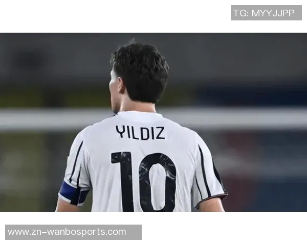 曼联明夏瞄准20岁天才伊尔迪兹计划豪掷9000万引援